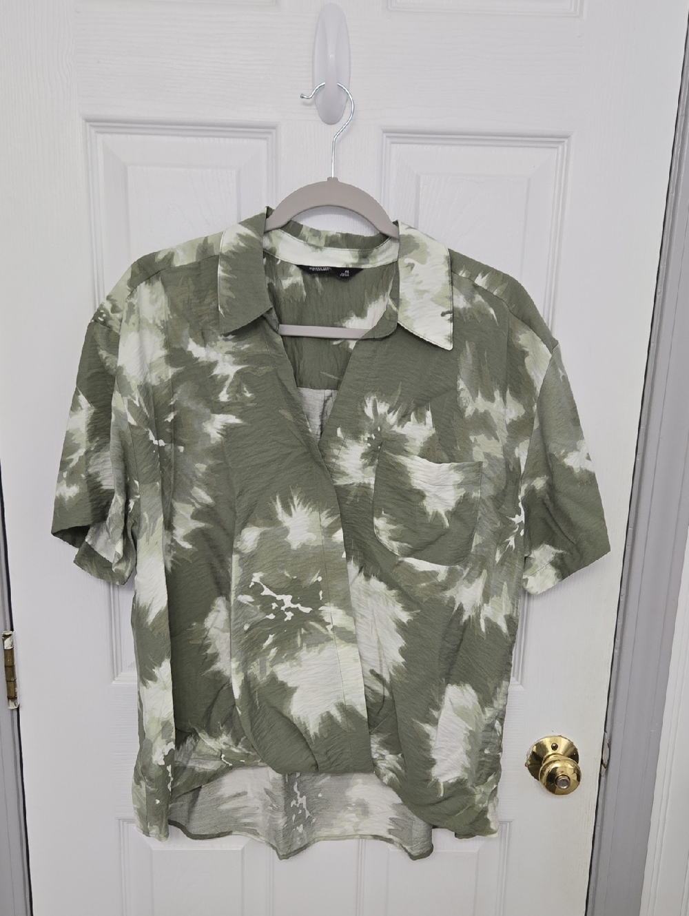 Women's Olive & White Tie-Dye Camp Shirt